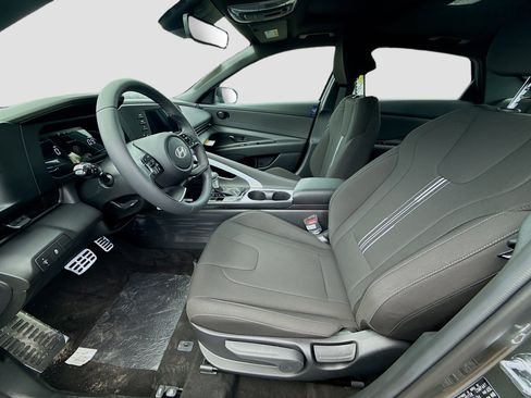 New 2026 Hyundai Elantra SEL Sport Premium FWD image 14