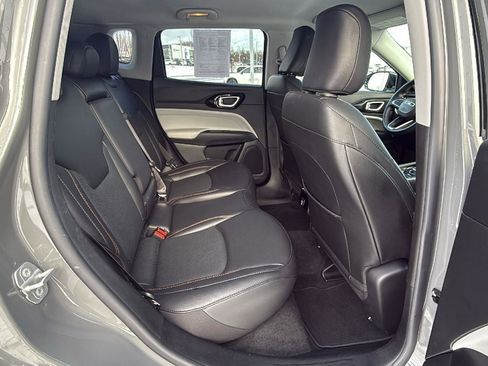 Used 2022 Jeep Compass Limited image 20