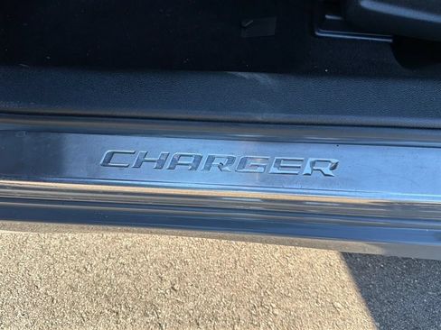 Used 2019 Dodge Charger Scat Pack RWD image 15