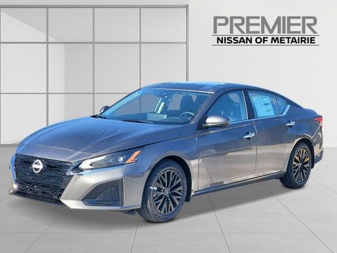 New 2026 Nissan Altima 2.5 SV w/ SV Special Edition Package FWD image 1