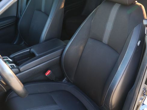 Used 2020 Honda Civic Sport image 11