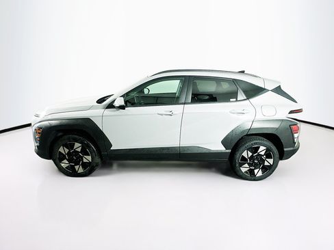 Used 2024 Hyundai Kona SEL AWD/4WD image 4