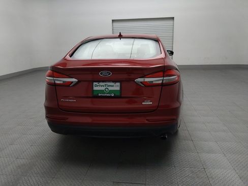Used 2019 Ford Fusion SE FWD image 7