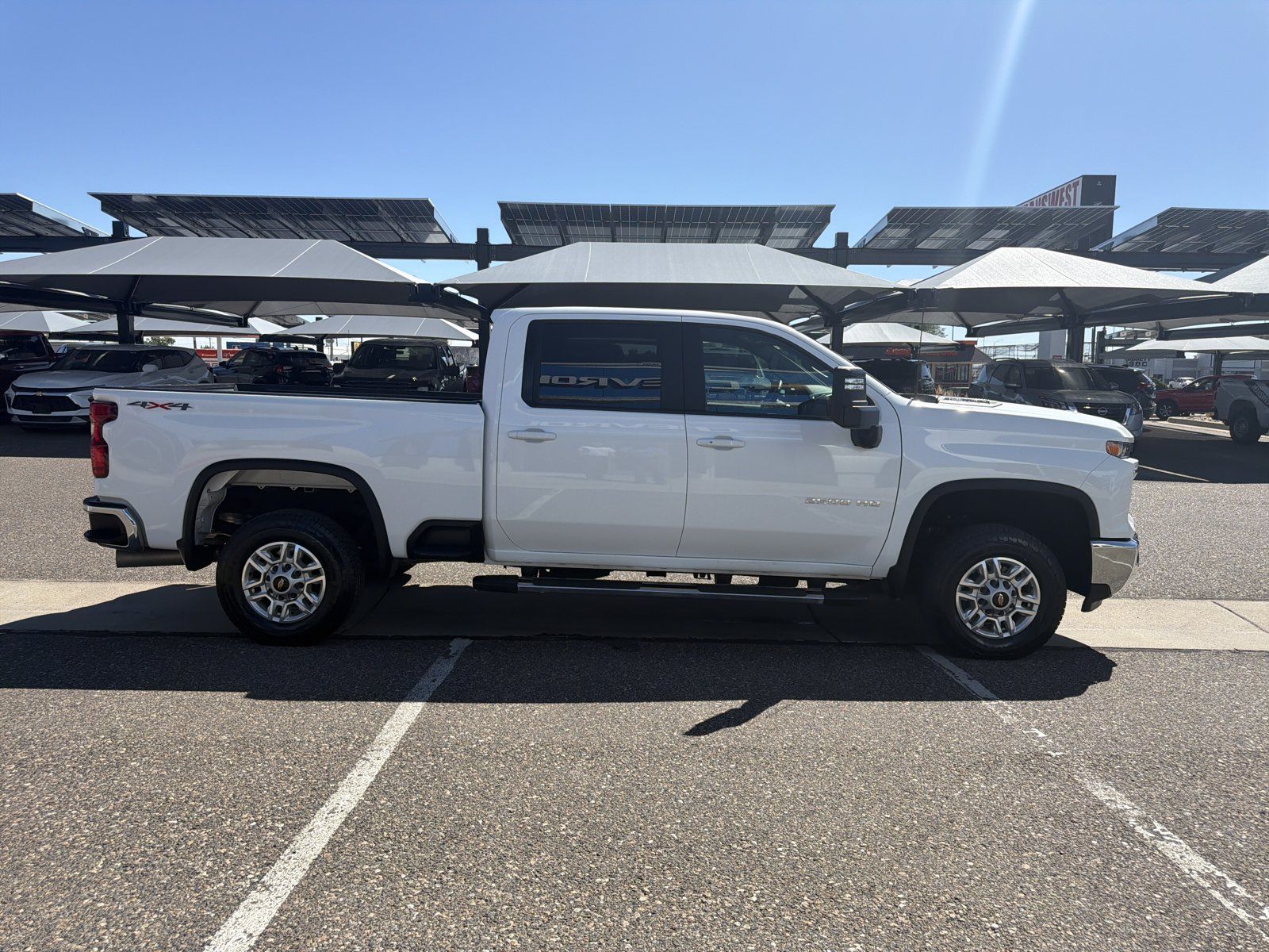 Certified 2025 Chevrolet Silverado 2500 LT w/ Safety Package AWD/4WD image 6