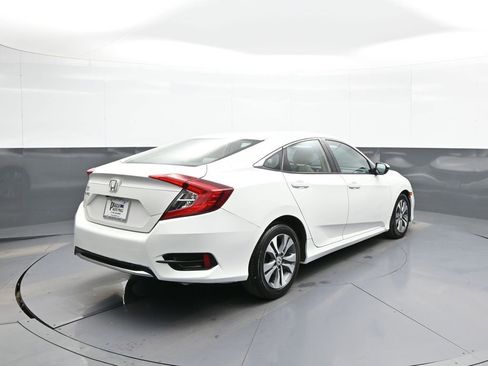 Used 2019 Honda Civic LX image 6