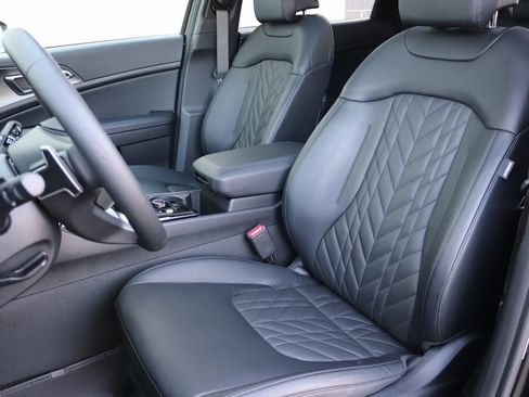 Used 2025 Kia Sportage X-Line Prestige image 4