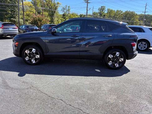 Used 2024 Hyundai Kona SEL w/ Convenience Package AWD/4WD image 4