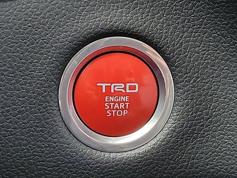 Used 2023 Toyota Tundra Limited w/ TRD Off-Road Package image 17