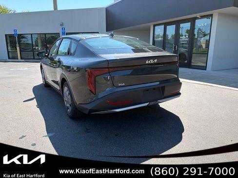 New 2026 Kia K4 FWD image 10