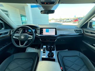 Used 2024 Volkswagen Atlas SE video 2