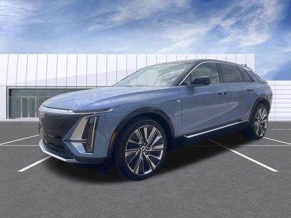 New 2027 Cadillac Lyriq Signature Luxury w/ LPO, Floor Liner Package