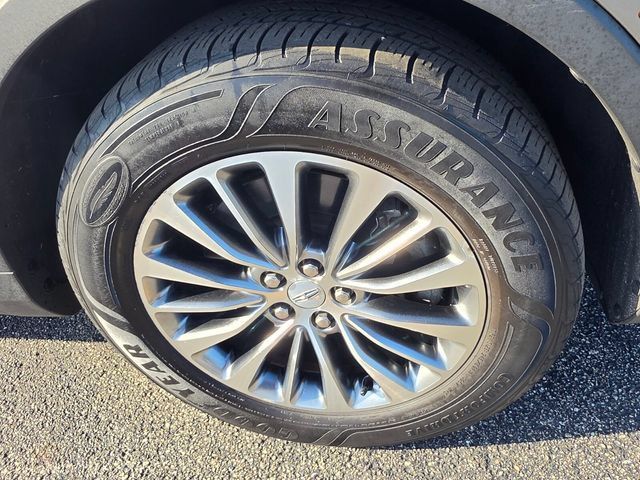 Used 2017 Lincoln MKX Select w/ Select Plus Package AWD/4WD image 10