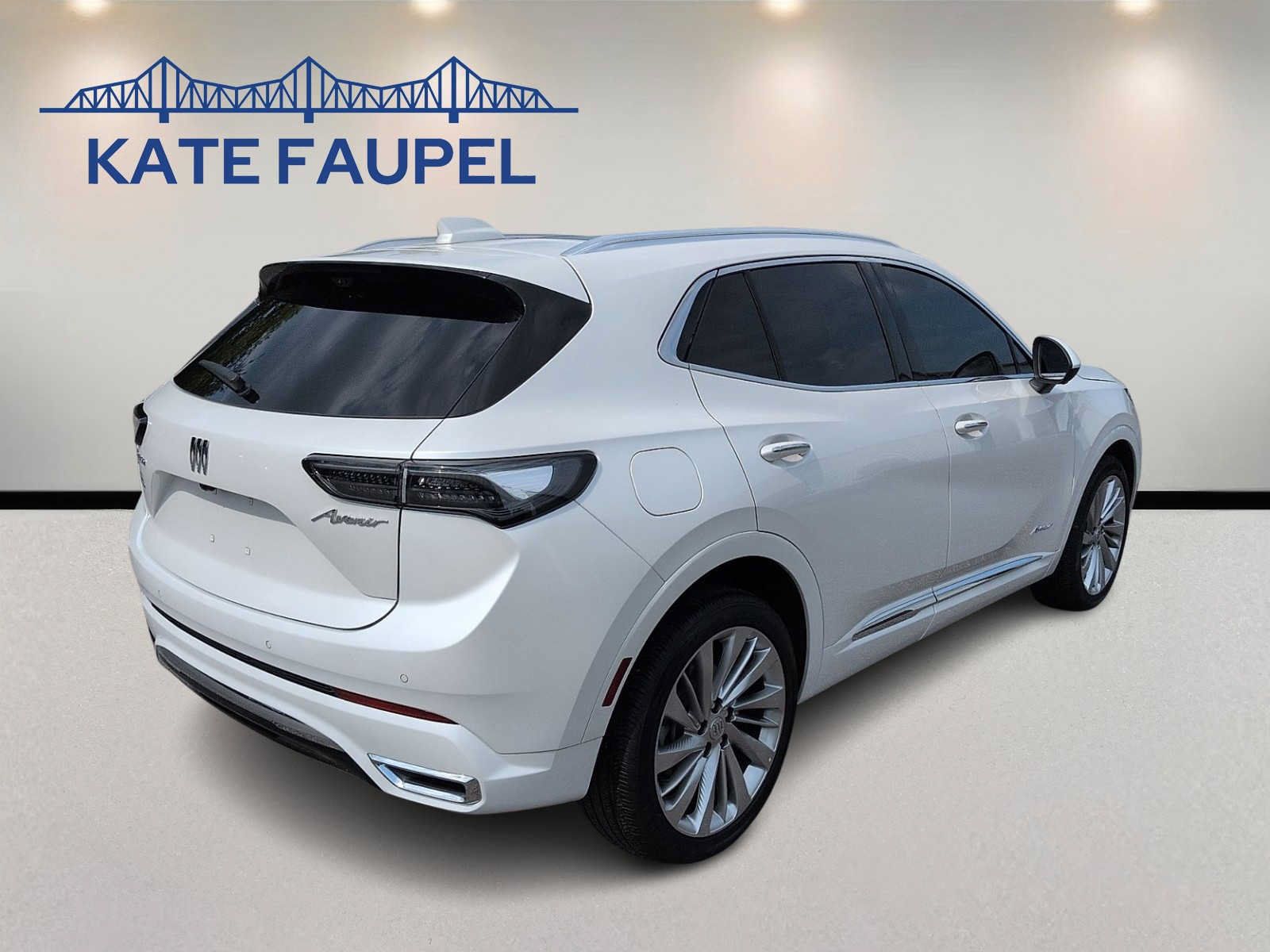Used 2024 Buick Envision Avenir AWD/4WD image 7