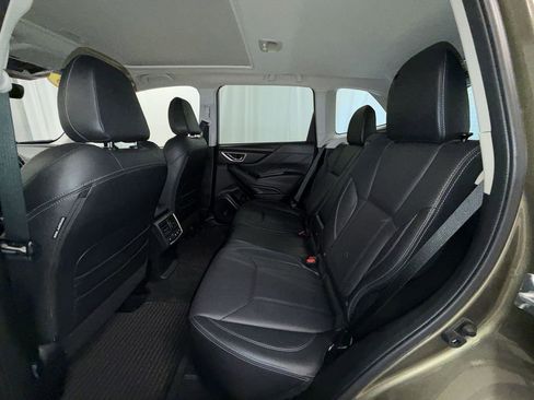 Used 2023 Subaru Forester Touring AWD/4WD image 12