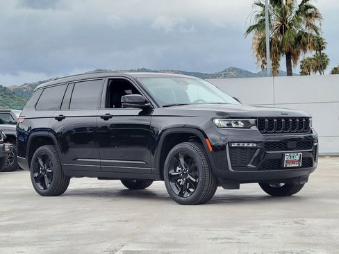 New 2026 Jeep Grand Cherokee L Limited w/ Limited Altitude Package image 26