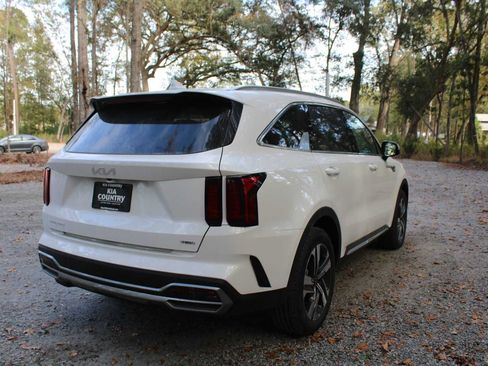 New 2025 Kia Sorento EX w/ EX Panoramic Sunroof Package image 12