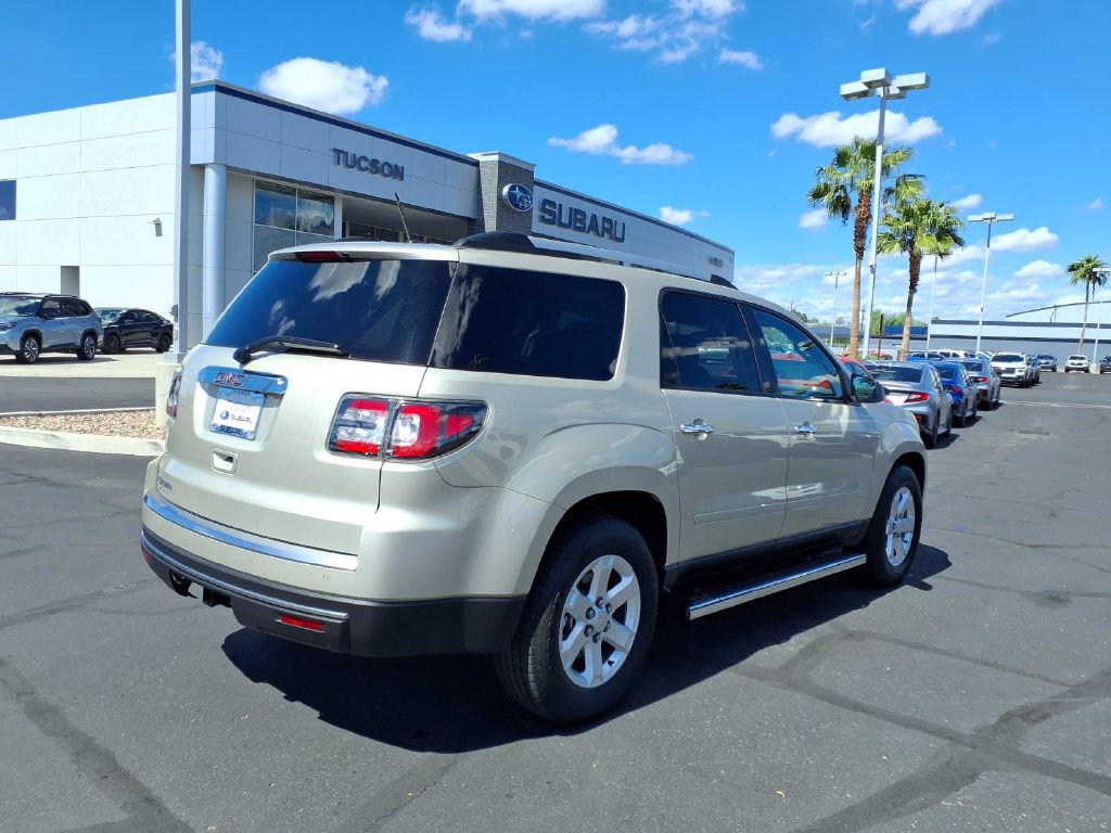 Used 2015 GMC Acadia SLE FWD image 10
