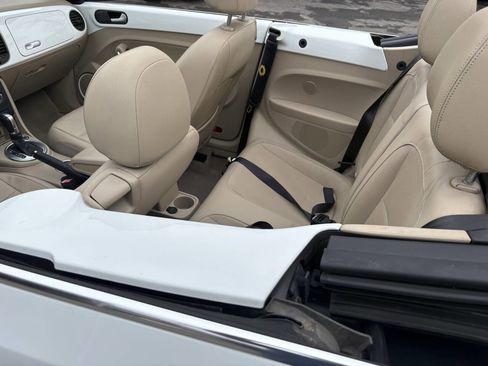 Used 2015 Volkswagen Beetle 1.8T image 13