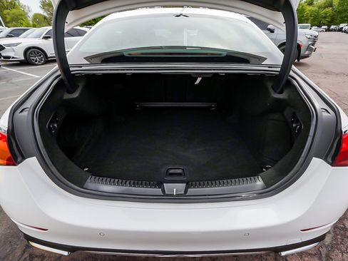 Used 2025 Mercedes-Benz E 350 4MATIC Sedan image 46