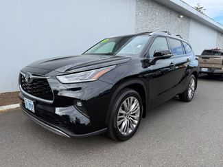 Used 2023 Toyota Highlander Platinum AWD/4WD 360° Tour