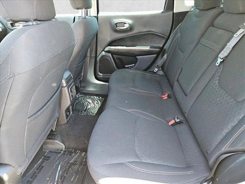 Used 2018 Jeep Compass Sport AWD/4WD image 21