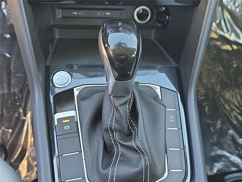 New 2026 Volkswagen Taos S image 18