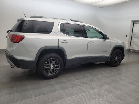 Used 2018 GMC Acadia SLT image 10