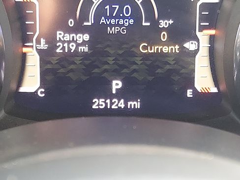 Used 2023 Jeep Gladiator Sport AWD/4WD image 2