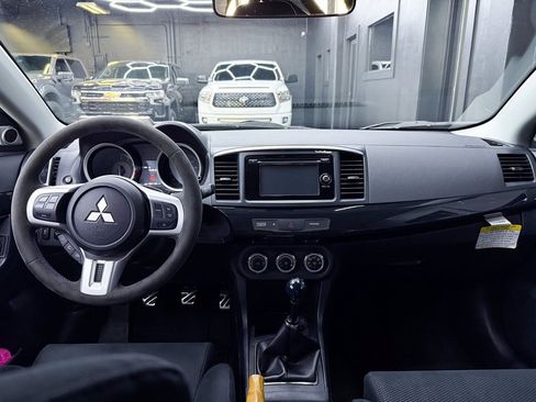 Used 2014 Mitsubishi Lancer Evolution GSR image 22