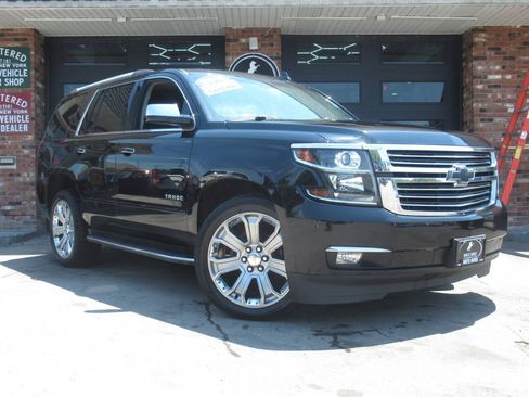 Used 2018 Chevrolet Tahoe Premier AWD/4WD image 1