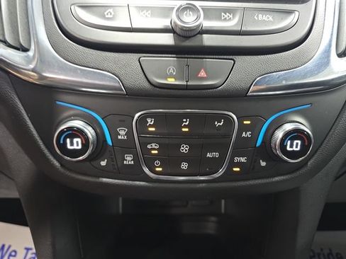 Used 2024 Chevrolet Equinox LT AWD/4WD image 23