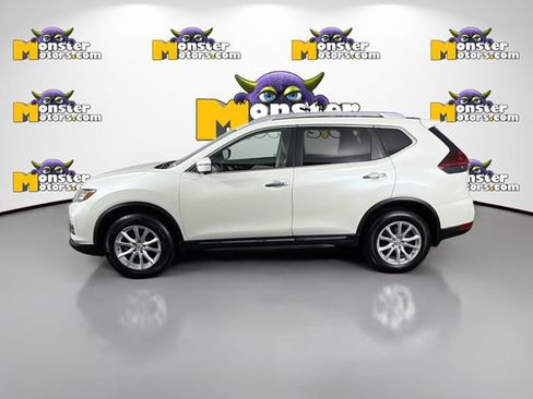Used 2019 Nissan Rogue S image 8