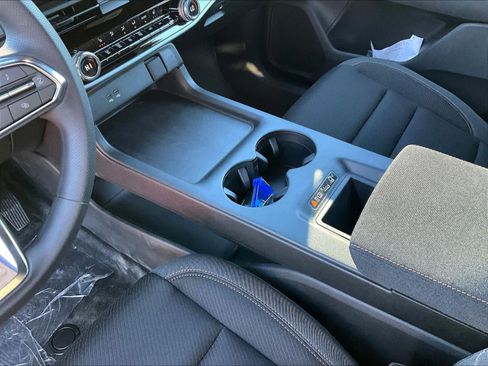 New 2026 Honda Prologue EX image 14