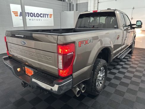 Used 2022 Ford F350 Lariat w/ Lariat Value Package AWD/4WD image 9