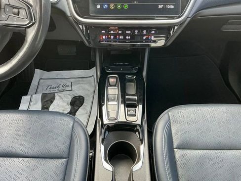 Used 2022 Chevrolet Bolt EUV Premier w/ Sun & Sound Package image 30