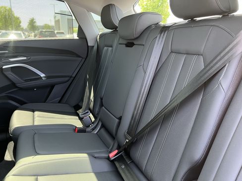 Used 2026 Audi Q5 Premium Plus w/ Premium Plus AWD/4WD image 34