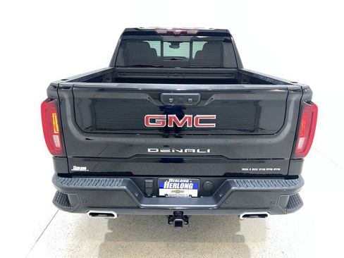 Used 2023 GMC Sierra 1500 Denali w/ Denali Reserve Package AWD/4WD image 4