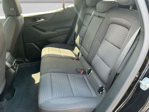 Used 2025 Chevrolet Equinox LT AWD/4WD image 14