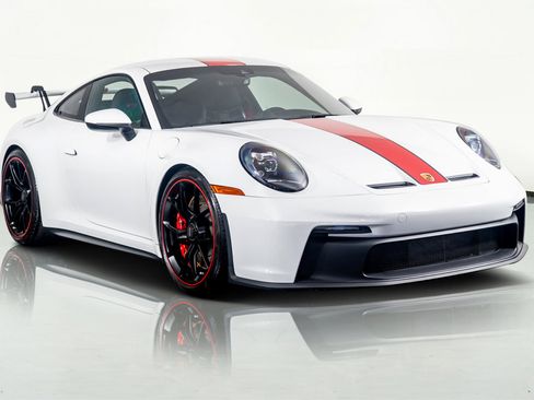 Used 2022 Porsche 911 GT3 image 4