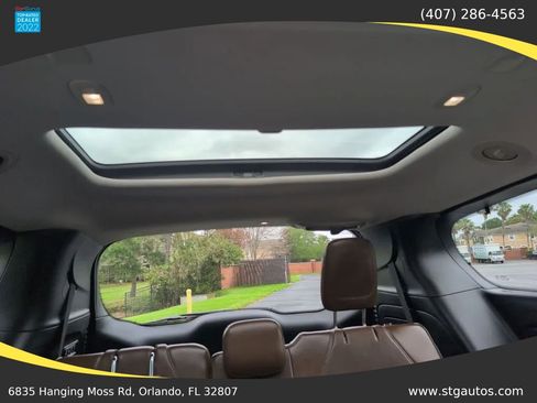 Used 2018 Chrysler Pacifica Limited w/ Tire & Wheel Group image 32