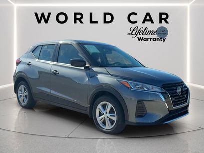 Used 2025 Nissan Kicks Play S