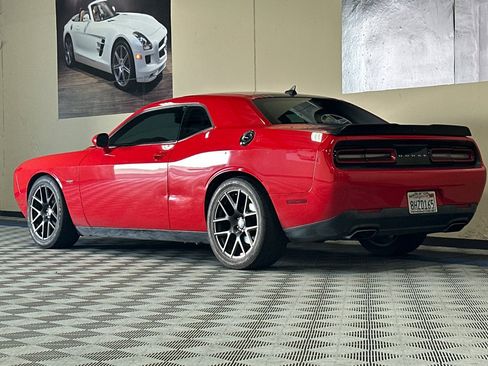 Used 2016 Dodge Challenger R/T Plus RWD image 6