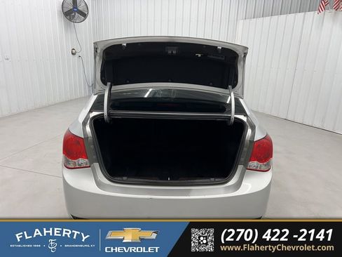 Used 2015 Chevrolet Cruze LTZ w/ Sun, Sound and Sport Package FWD image 21