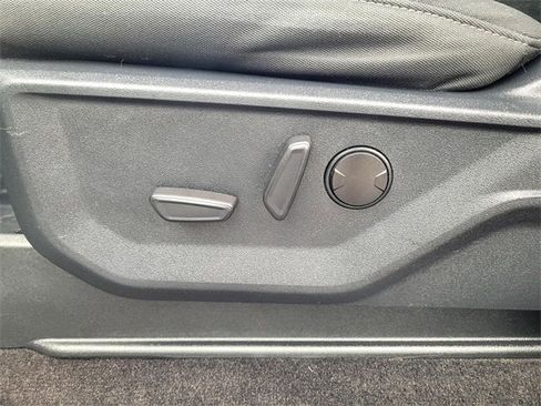 Certified 2022 Ford F150 XLT w/ Equipment Group 302A High image 11