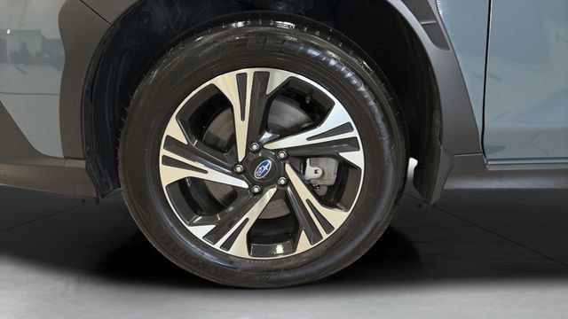 Used 2025 Subaru Crosstrek 2.5i Premium AWD/4WD image 26