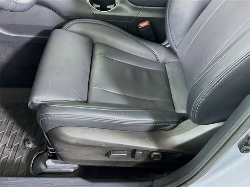 Certified 2025 Subaru Outback Limited image 27