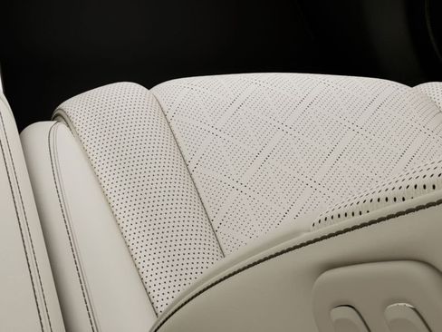 New 2026 Genesis GV80 2.5T Advanced image 16