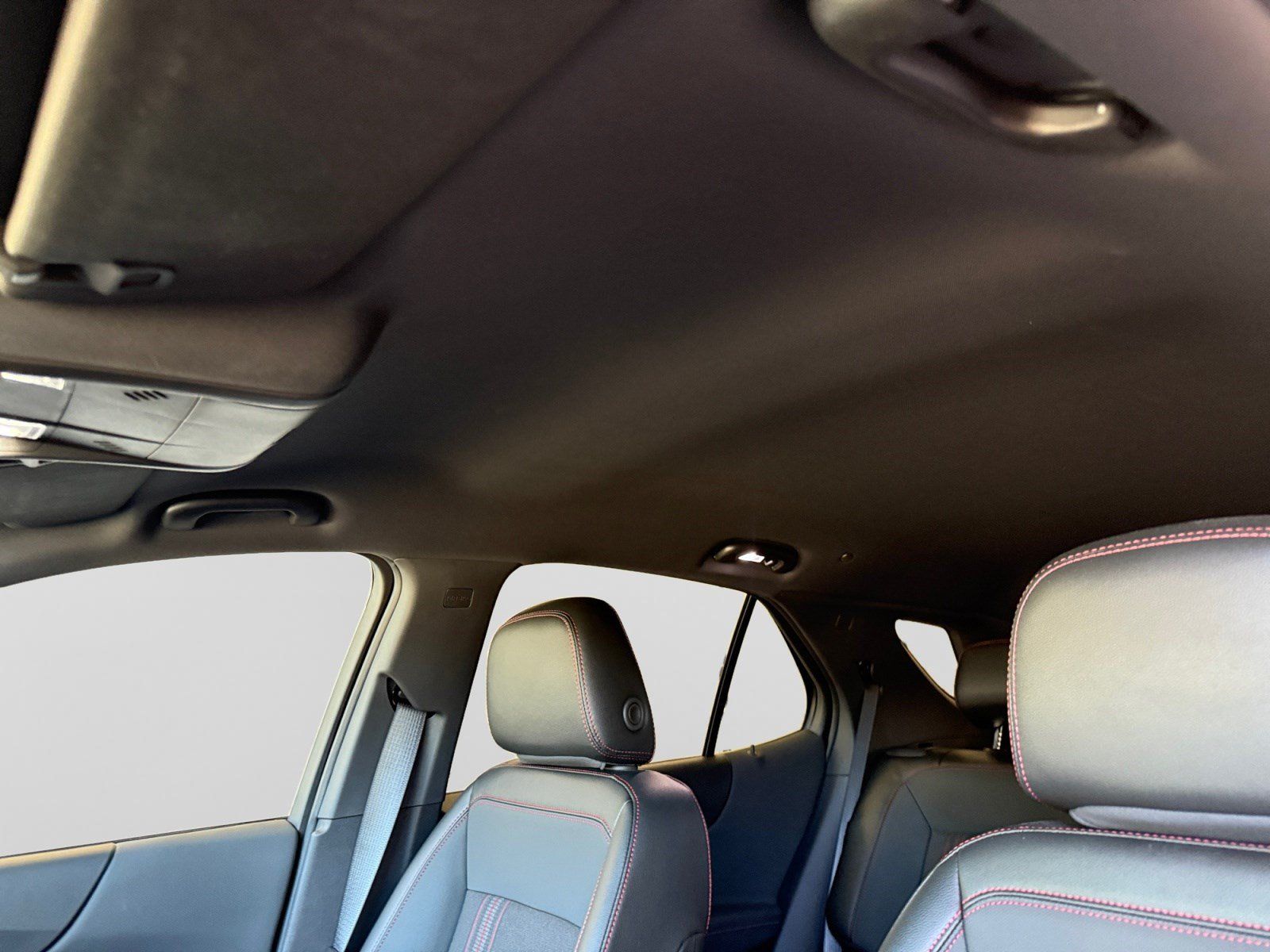 Used 2024 Chevrolet Equinox RS FWD image 22