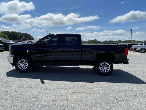 Used 2015 Chevrolet Silverado 2500 LT AWD/4WD image 7