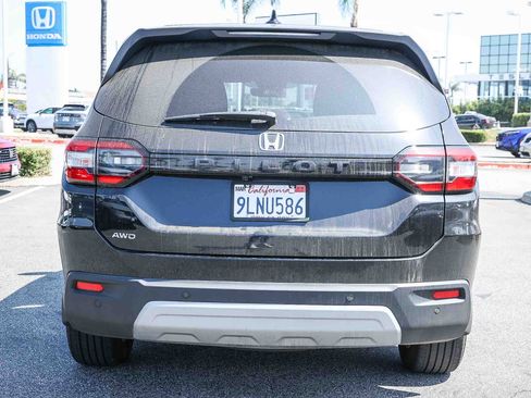 Used 2024 Honda Pilot EX-L image 6